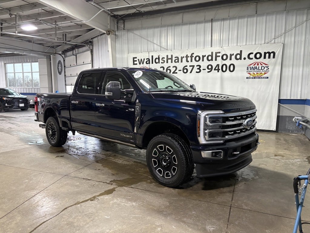 Used 2024 Ford F250 Platinum image 2