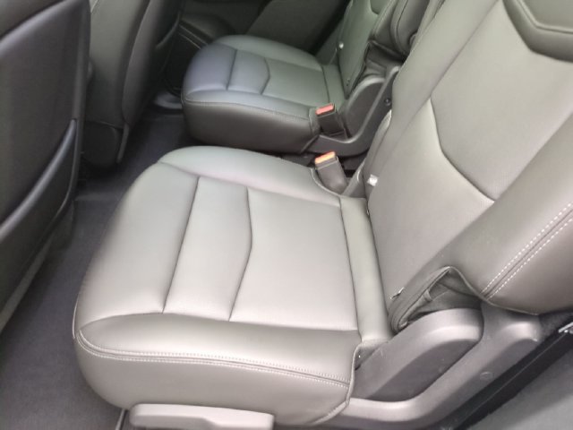 Used 2024 Cadillac XT6 Premium Luxury w/ LPO, Floor Liner Package AWD/4WD image 22