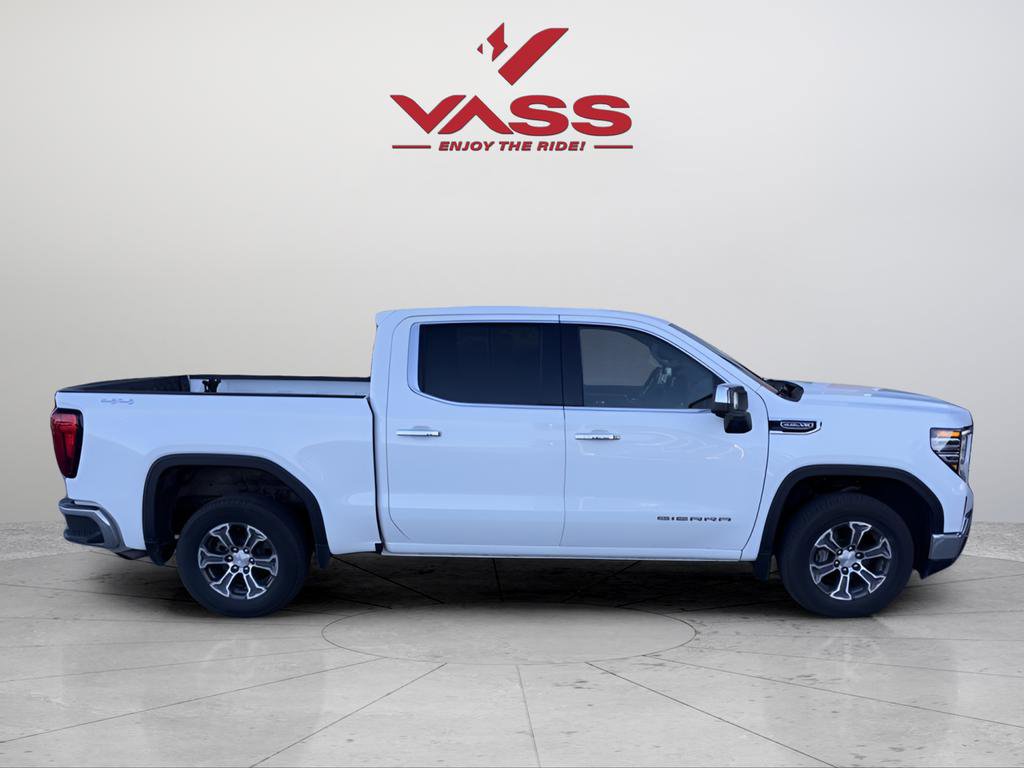 Used 2025 GMC Sierra 1500 SLT AWD/4WD image 6
