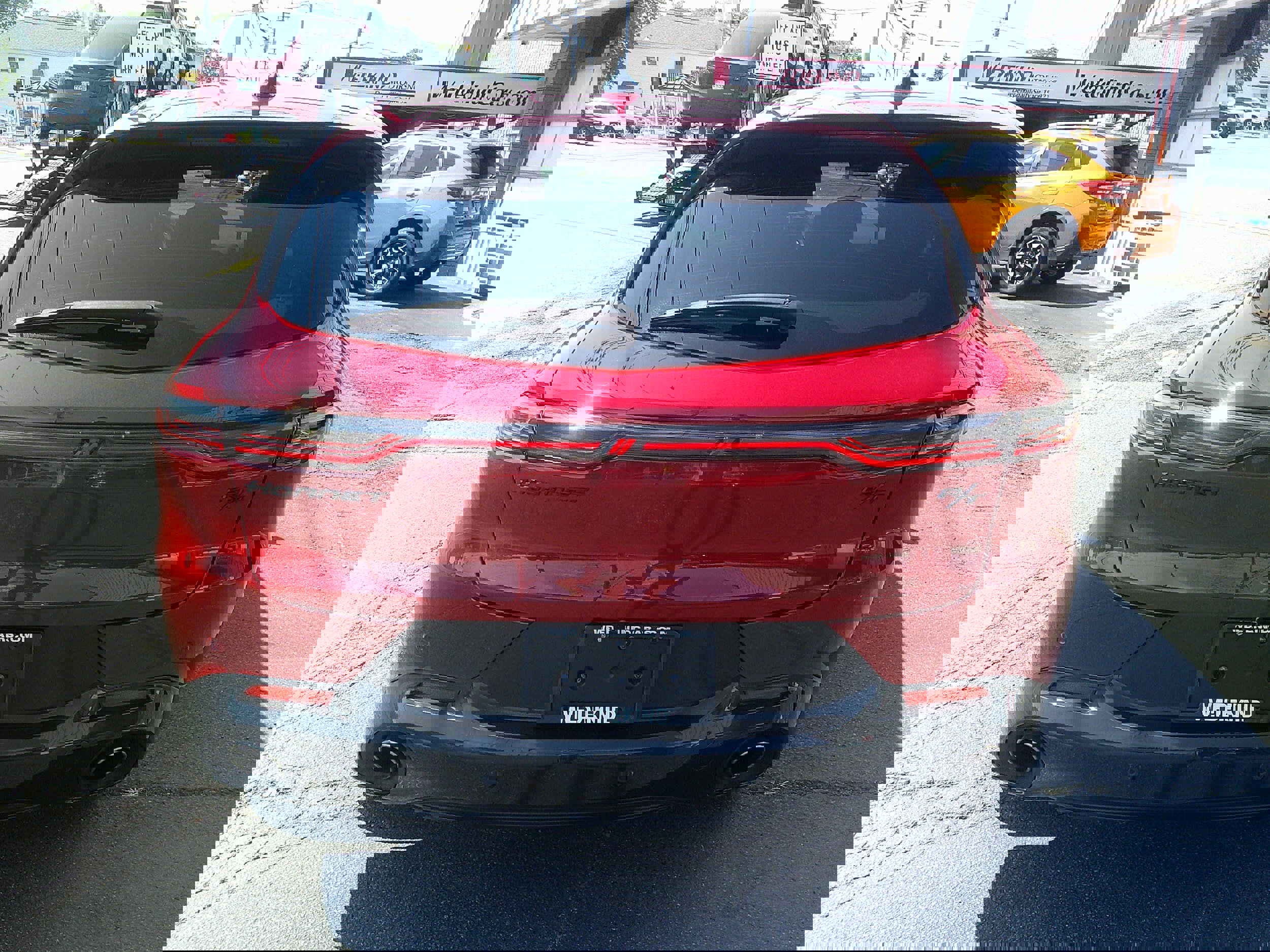 Used 2024 Dodge Hornet R/T Plus image 5