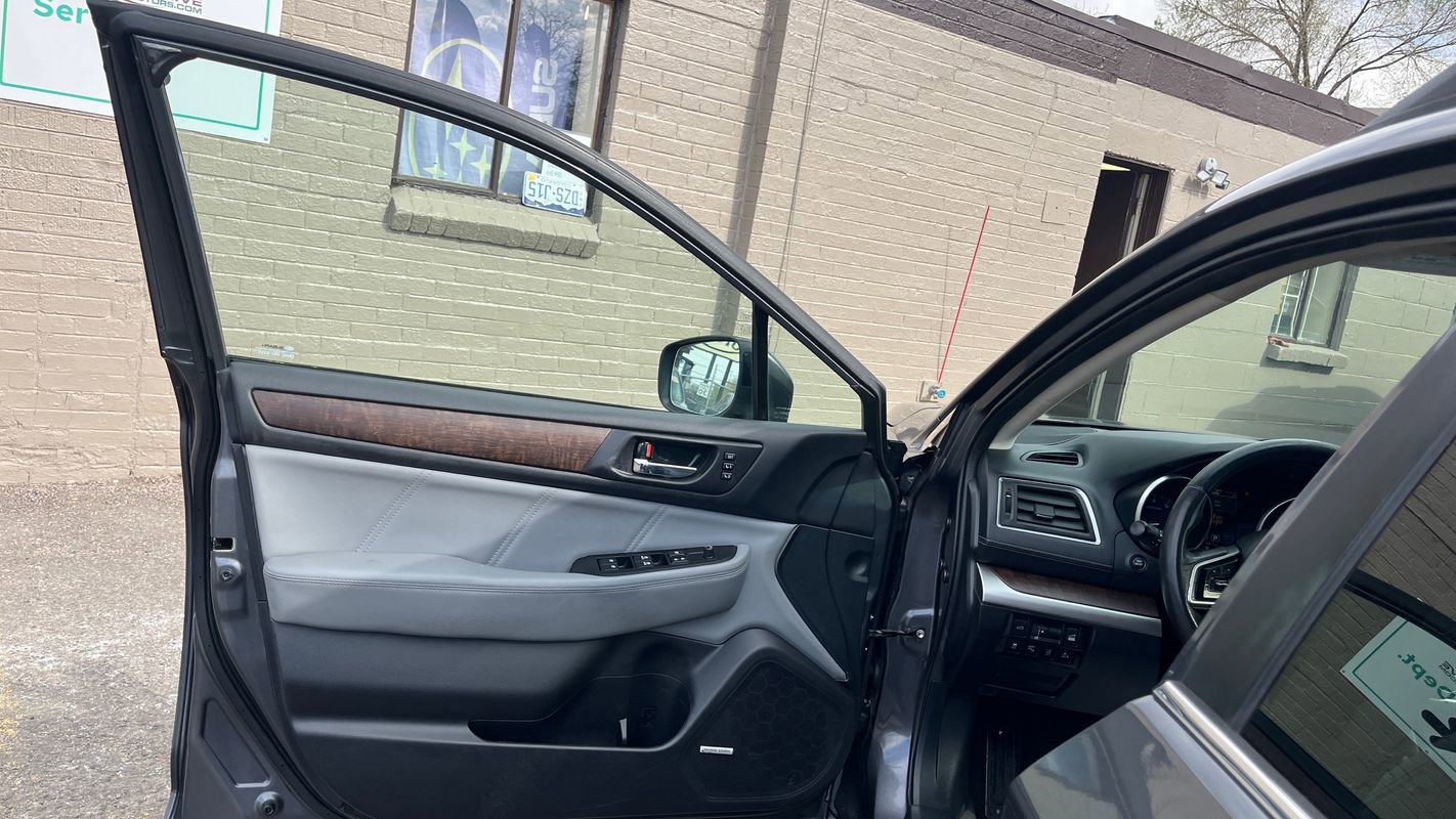 Used 2019 Subaru Outback 2.5i Limited w/ Popular Package #2 image 10