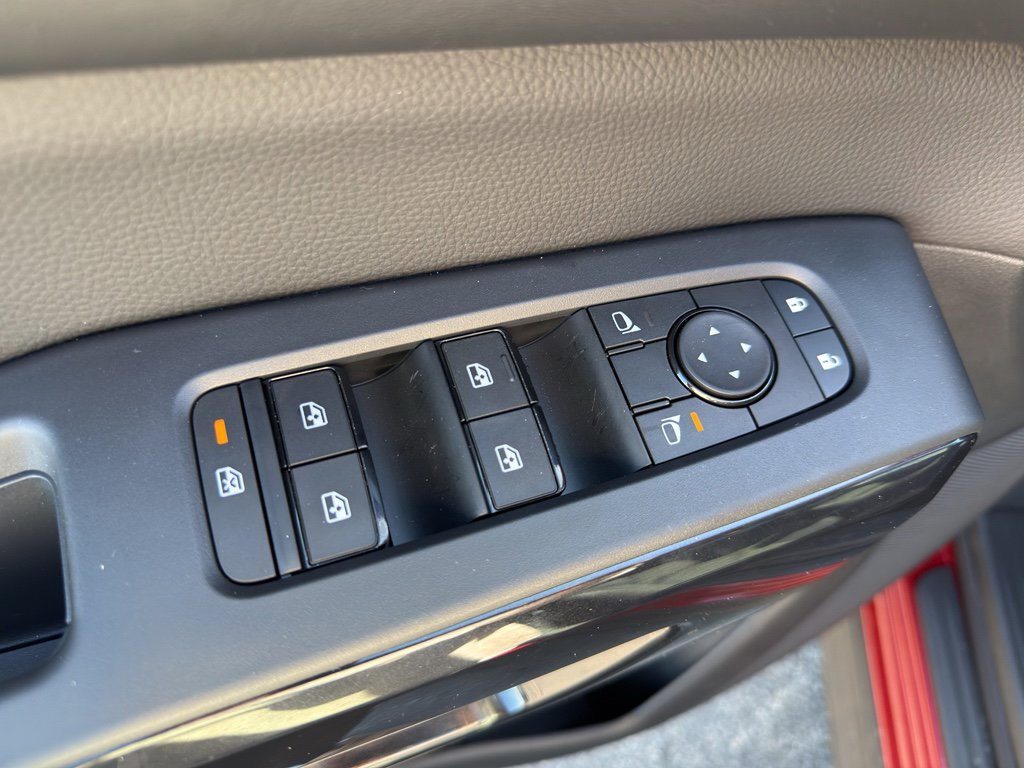 New 2026 Nissan Pathfinder SV image 12