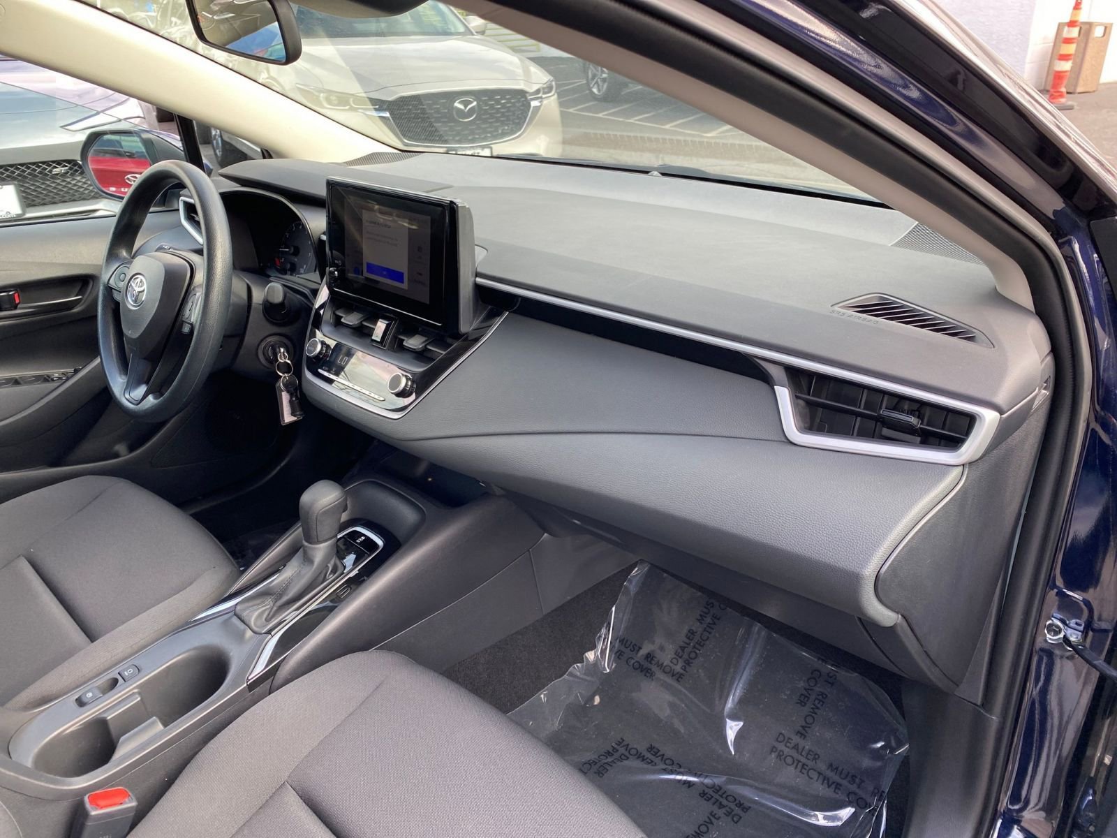 Used 2025 Toyota Corolla LE image 35