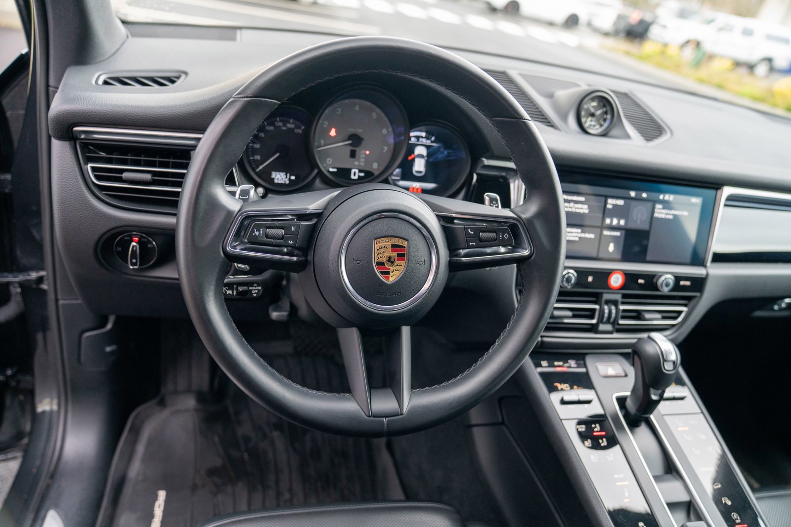 Used 2022 Porsche Macan S image 13