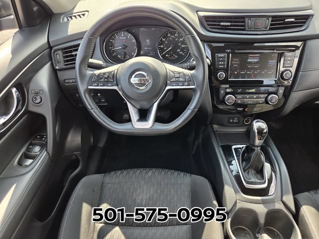Used 2020 Nissan Rogue SV FWD image 12