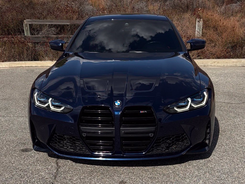 Used 2022 BMW M4 Coupe w/ Executive Package RWD image 2