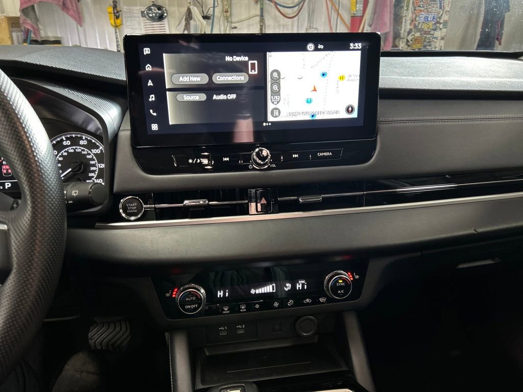 Used 2025 Mitsubishi Outlander SE AWD/4WD image 16