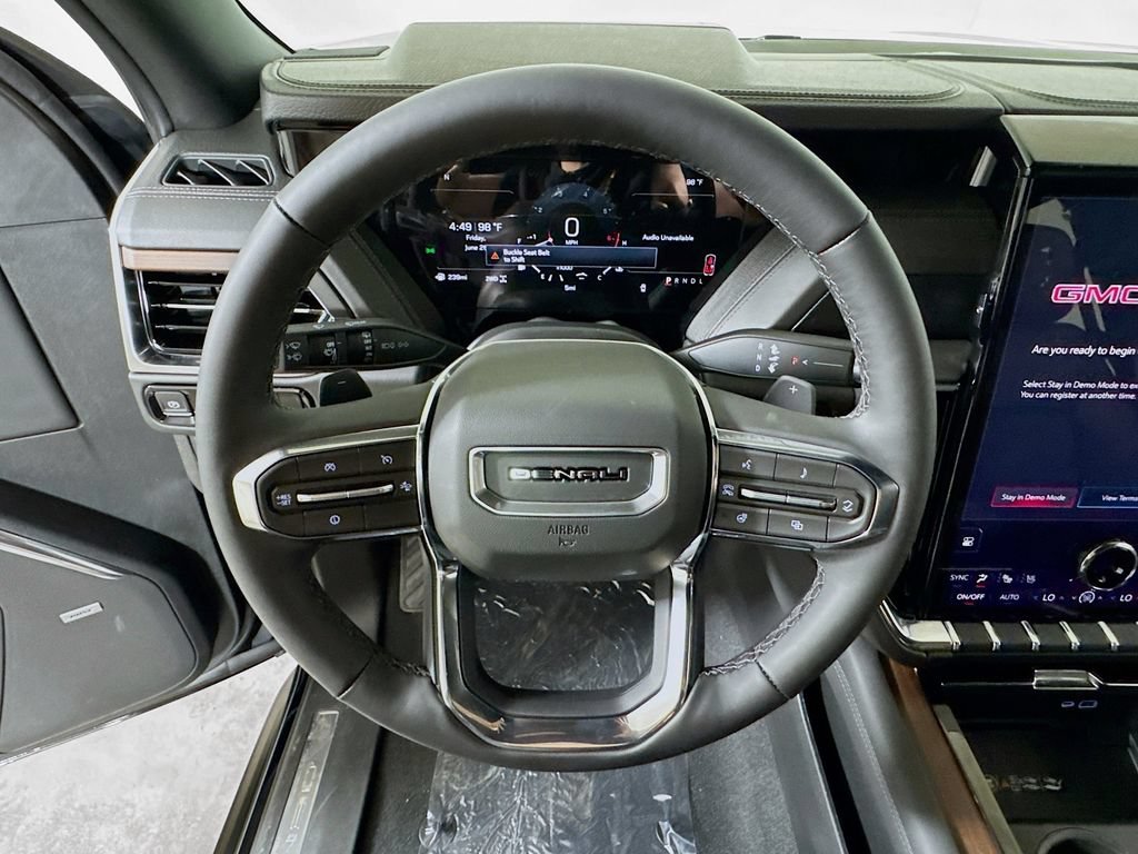 New 2026 GMC Yukon XL Denali AWD/4WD image 6