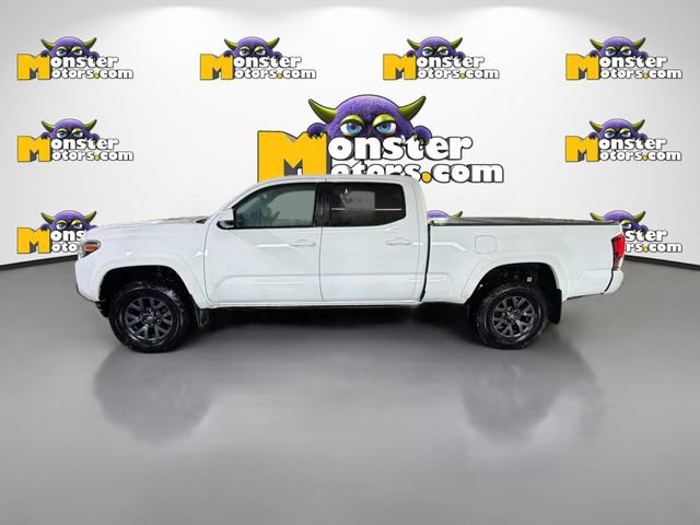 Used 2021 Toyota Tacoma TRD Sport AWD/4WD image 7