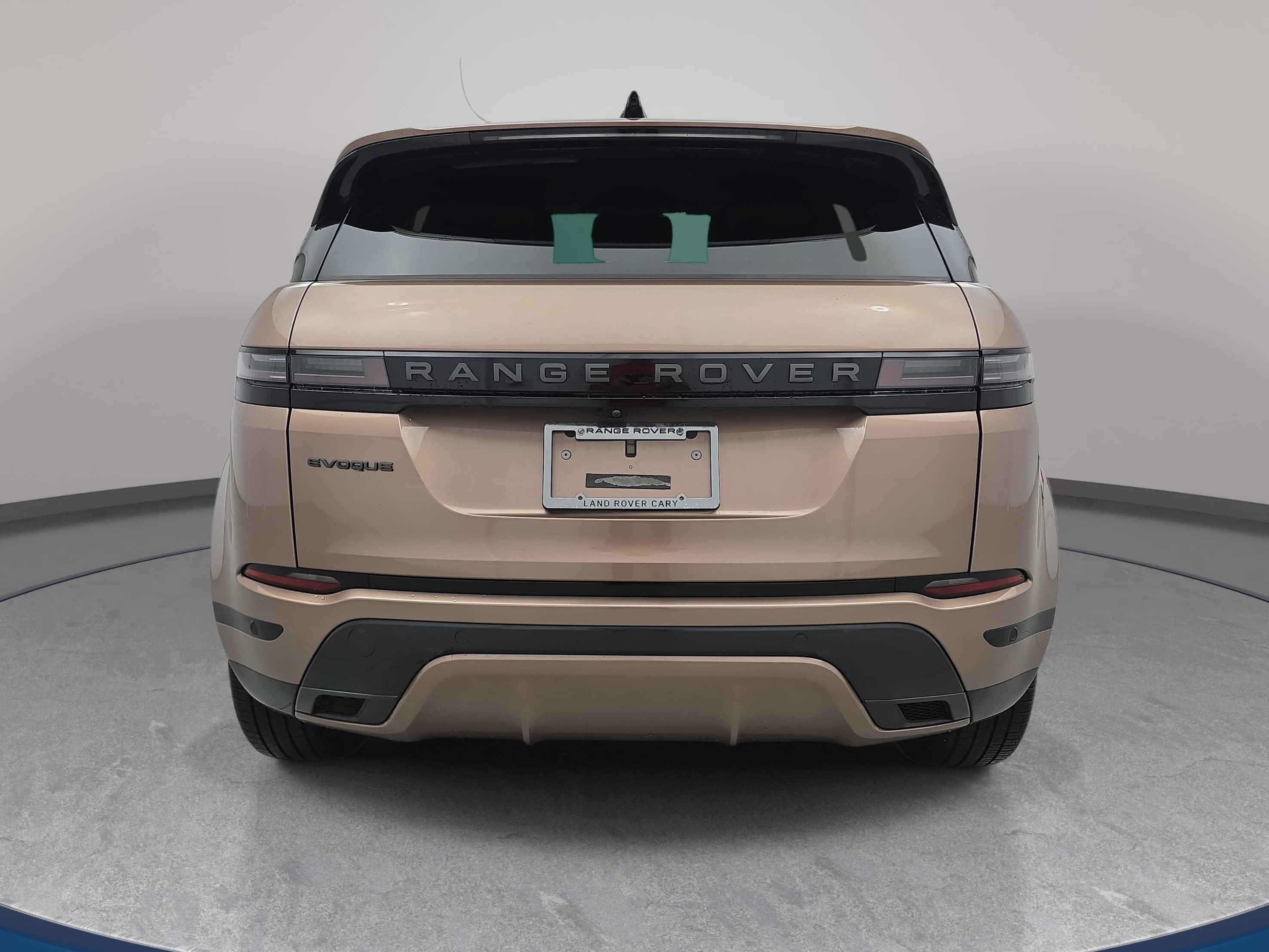 Certified 2026 Land Rover Range Rover Evoque Dynamic SE AWD/4WD image 6
