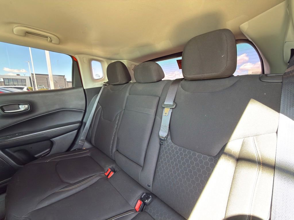 Used 2017 Jeep Compass Sport w/ Cold Weather Group image 21