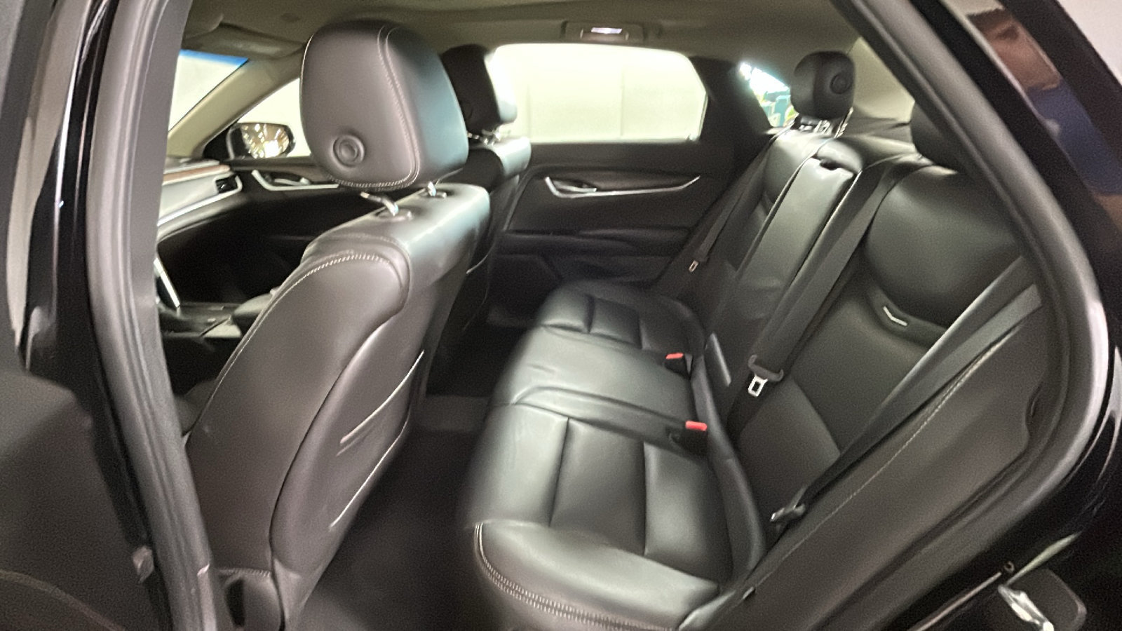Used 2019 Cadillac XTS Luxury FWD image 31
