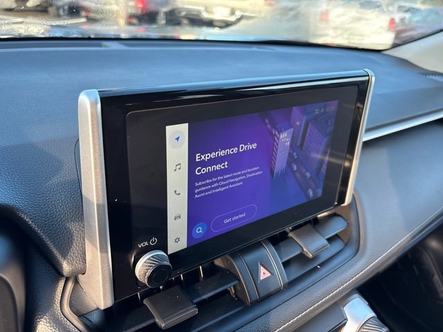 Used 2025 Toyota RAV4 XLE image 19