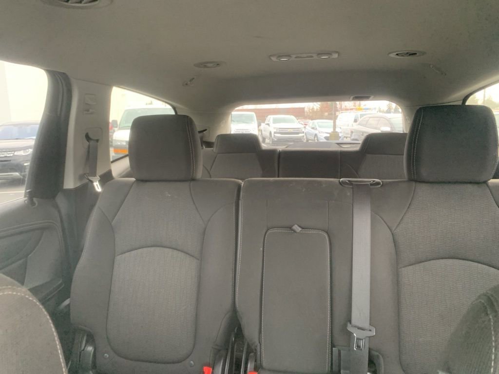 Used 2017 Chevrolet Traverse LT image 20