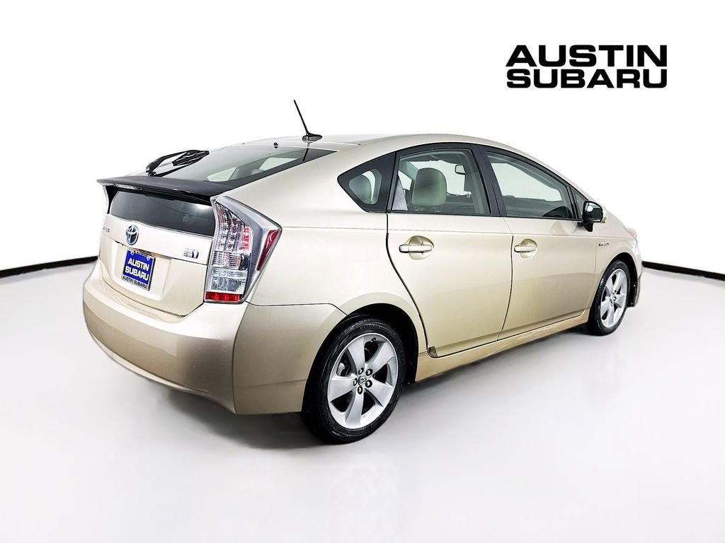 Used 2011 Toyota Prius Five w/ Advanced Technology Pkg image 8