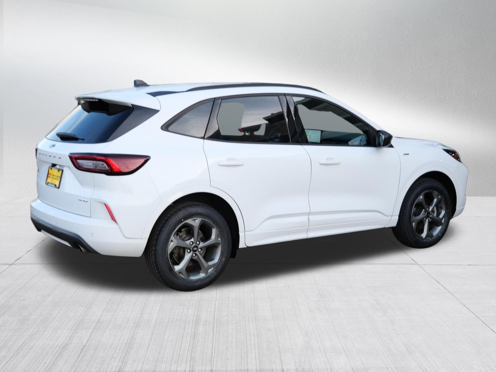 Certified 2023 Ford Escape ST-Line w/ Tech Pack #1 AWD/4WD image 7
