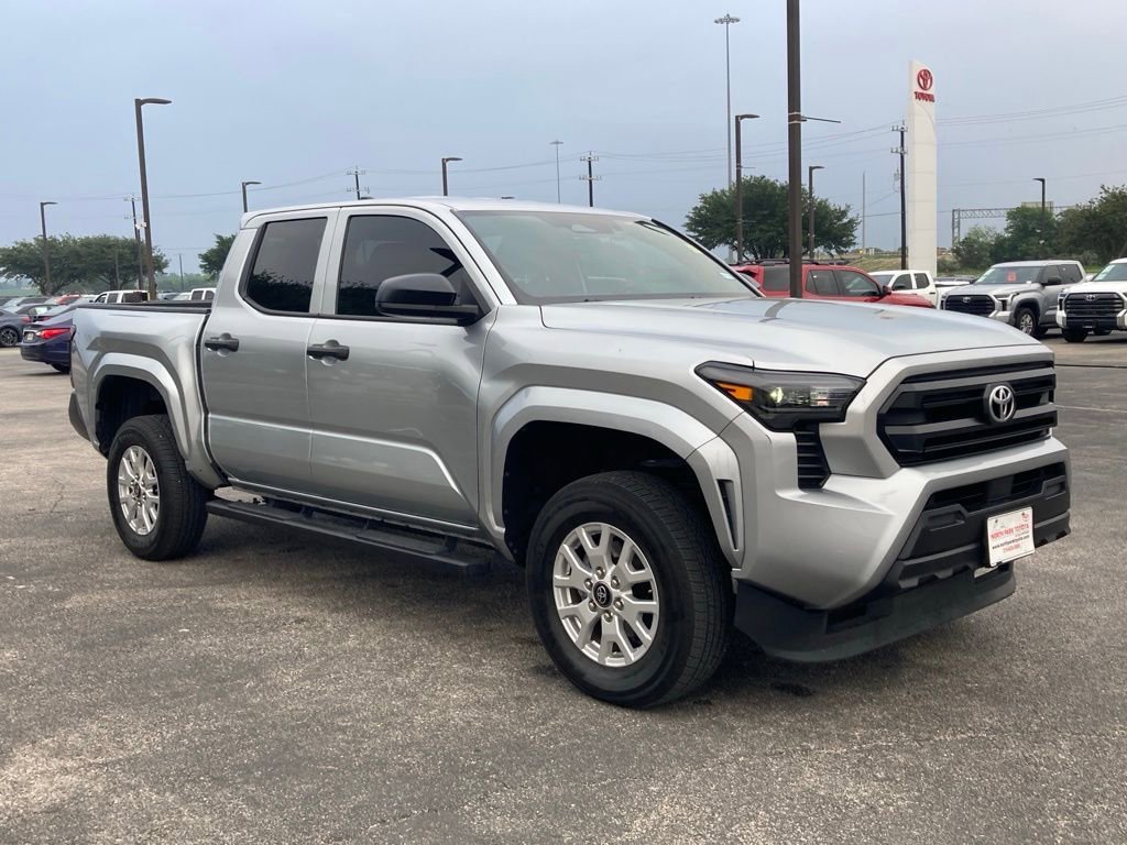 Certified 2025 Toyota Tacoma SR RWD image 3