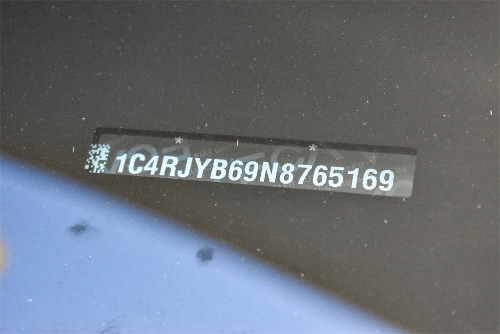 Used 2022 Jeep Grand Cherokee Limited 4xe image 29