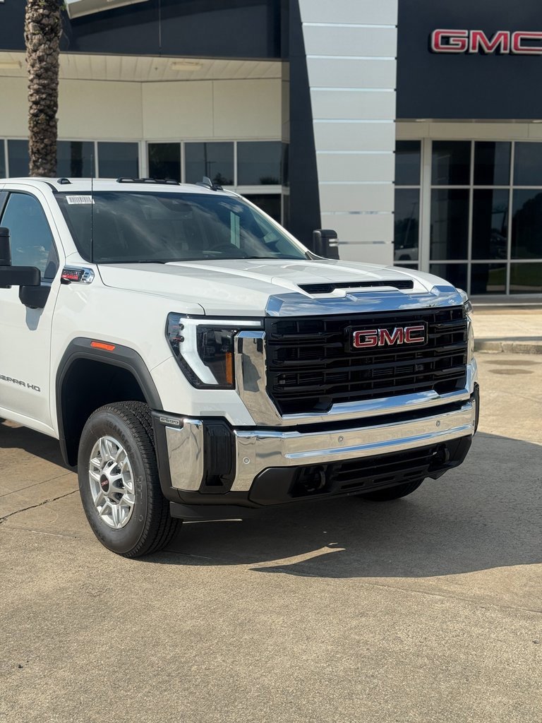 New 2025 GMC Sierra 2500 Pro w/ 1SA Pro Safety Plus Package image 2