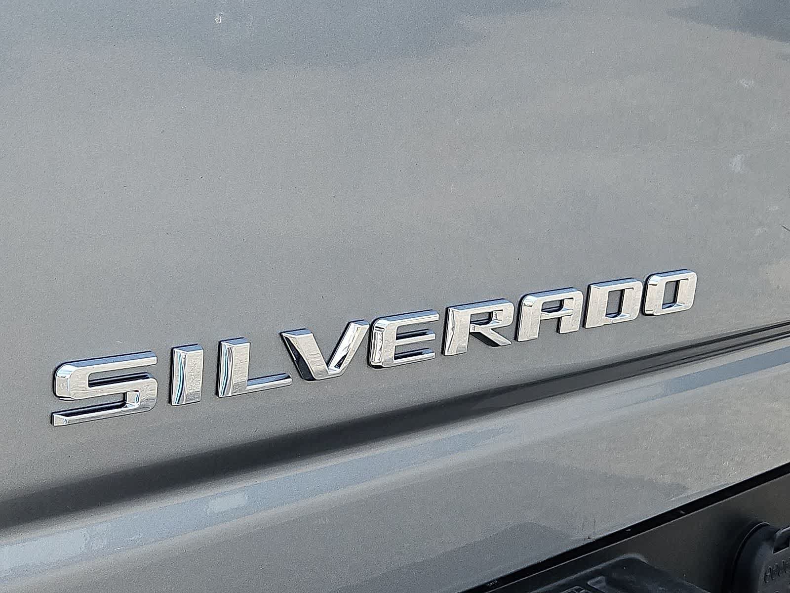 Used 2025 Chevrolet Silverado 2500 LT w/ Convenience Package AWD/4WD image 37