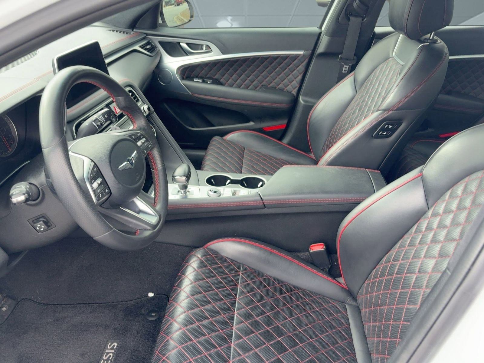 Used 2021 Genesis G70 3.3T w/ Sport Package image 19