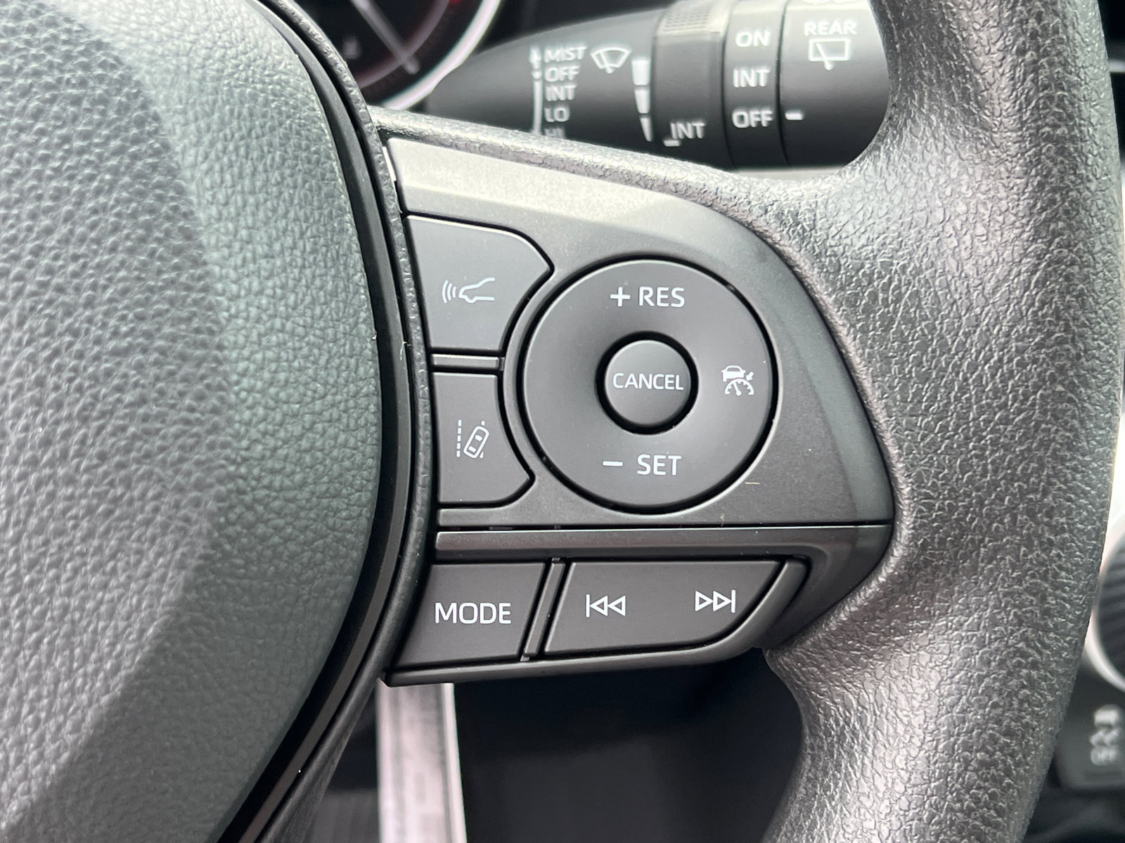 New 2025 Toyota RAV4 XLE image 26