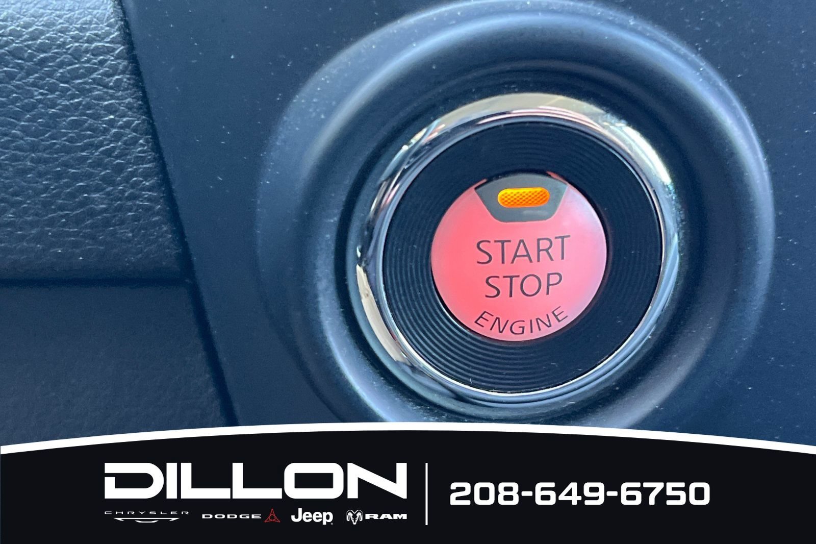 Used 2024 Nissan Titan SV AWD/4WD image 21