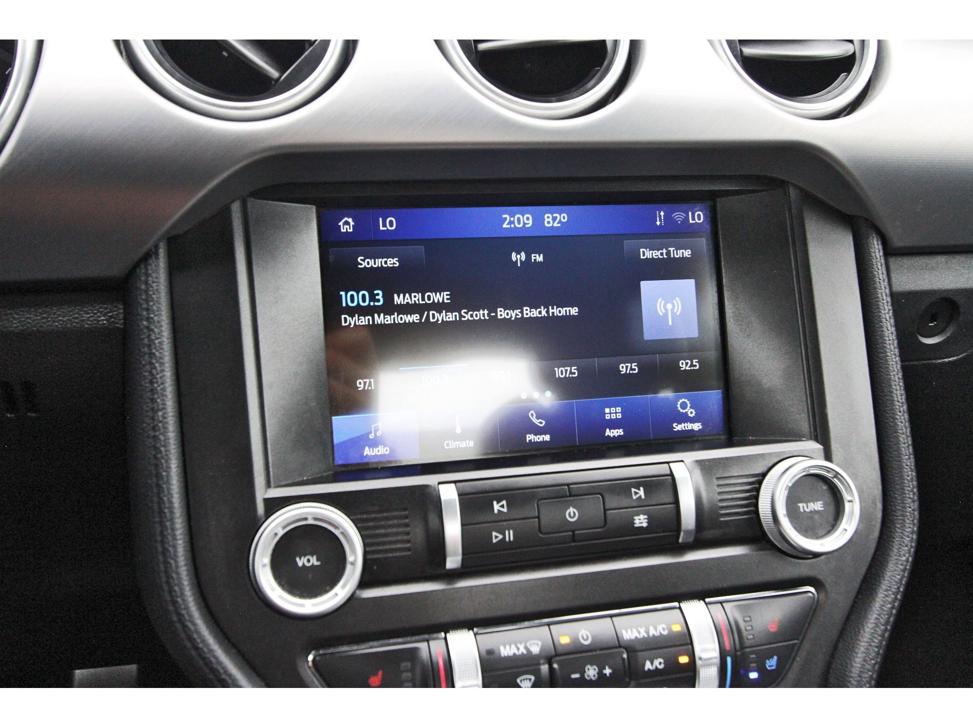 Used 2021 Ford Mustang Premium image 27