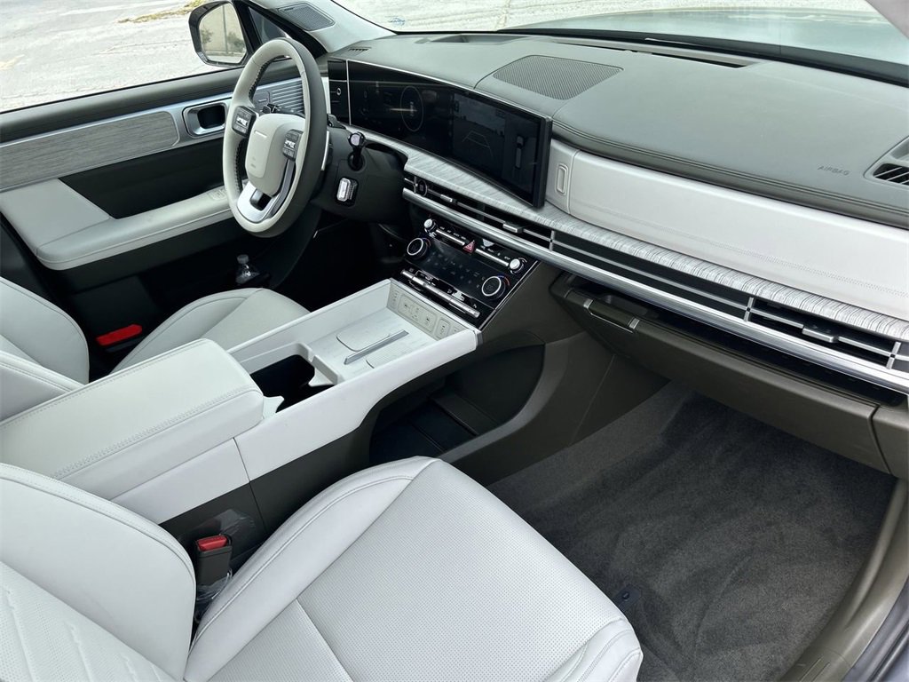 New 2025 Hyundai Santa Fe Calligraphy image 19