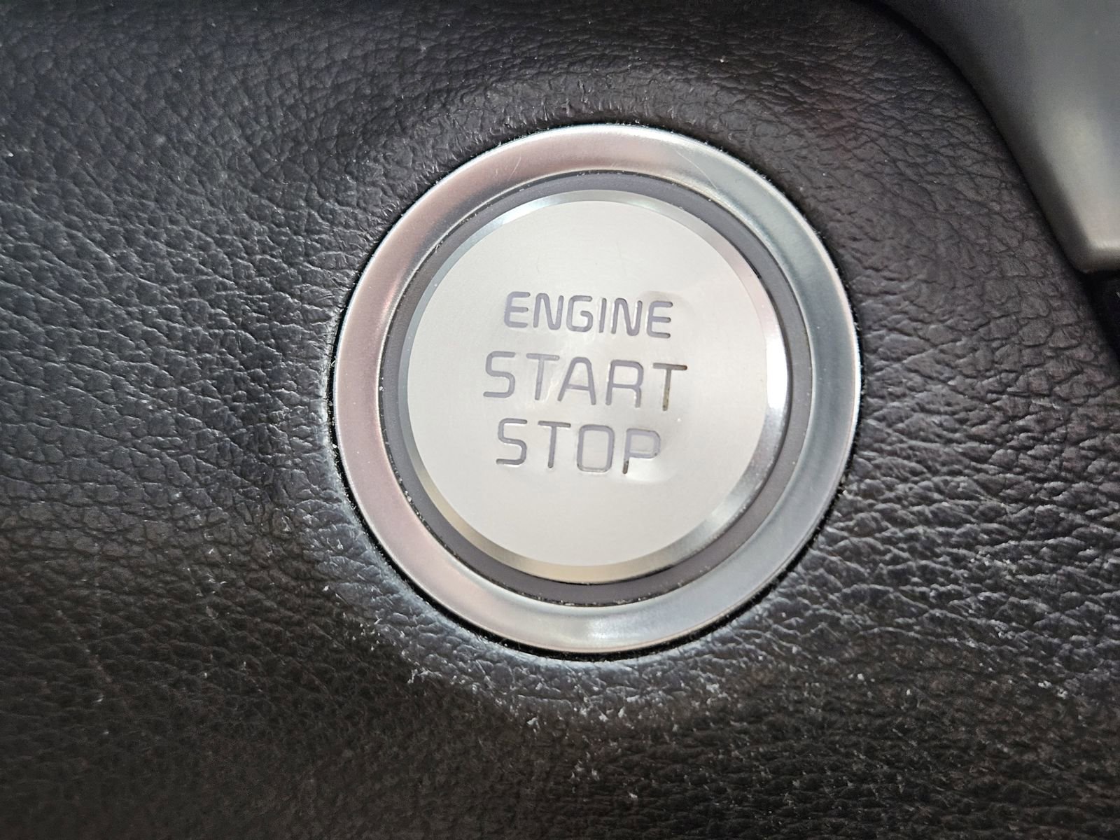 Used 2020 Kia Telluride EX image 23