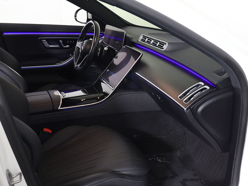 Used 2023 Mercedes-Benz S 500 4MATIC w/ AMG Line image 33