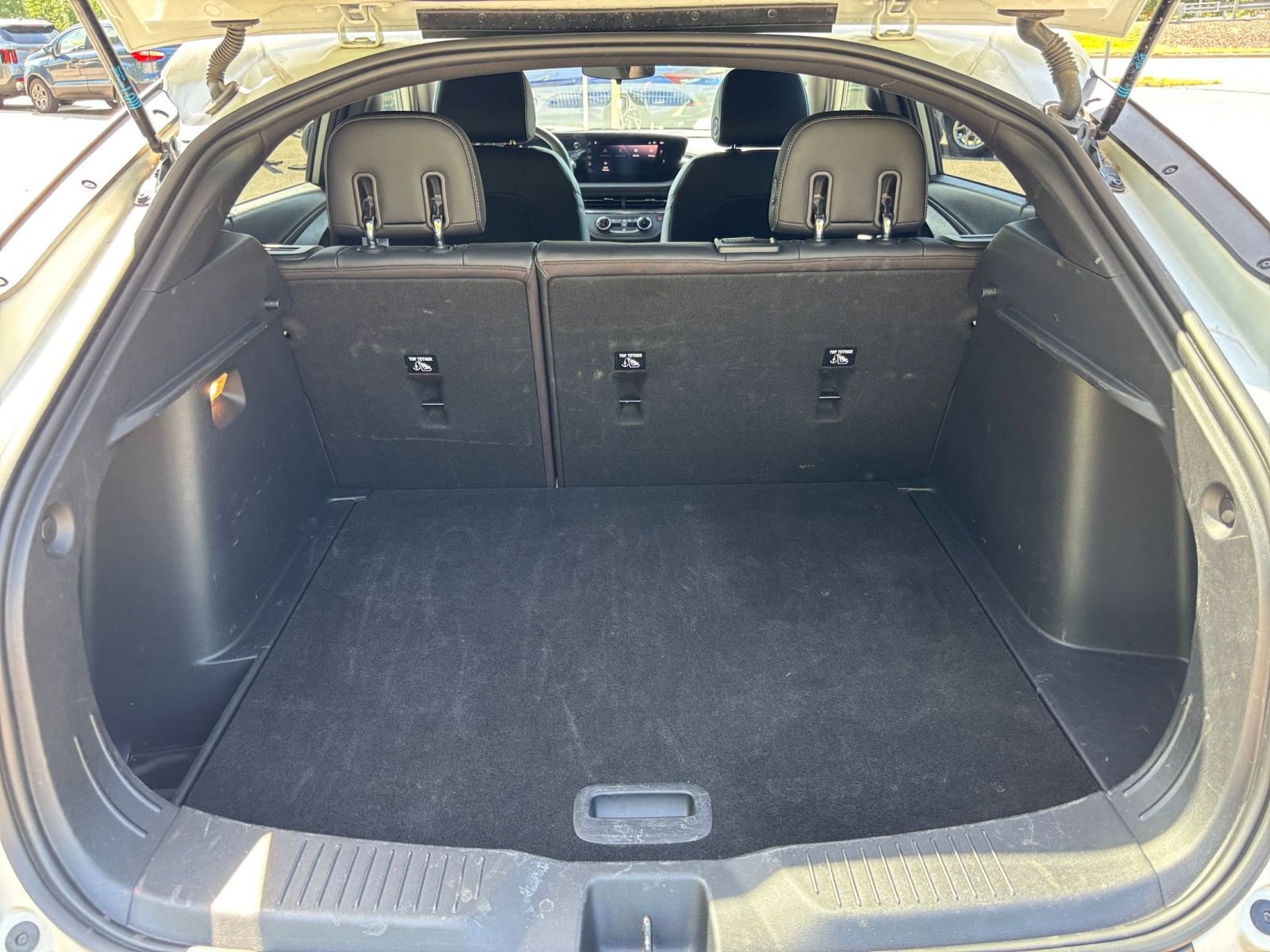 Used 2025 Buick Envista Sport Touring FWD image 27