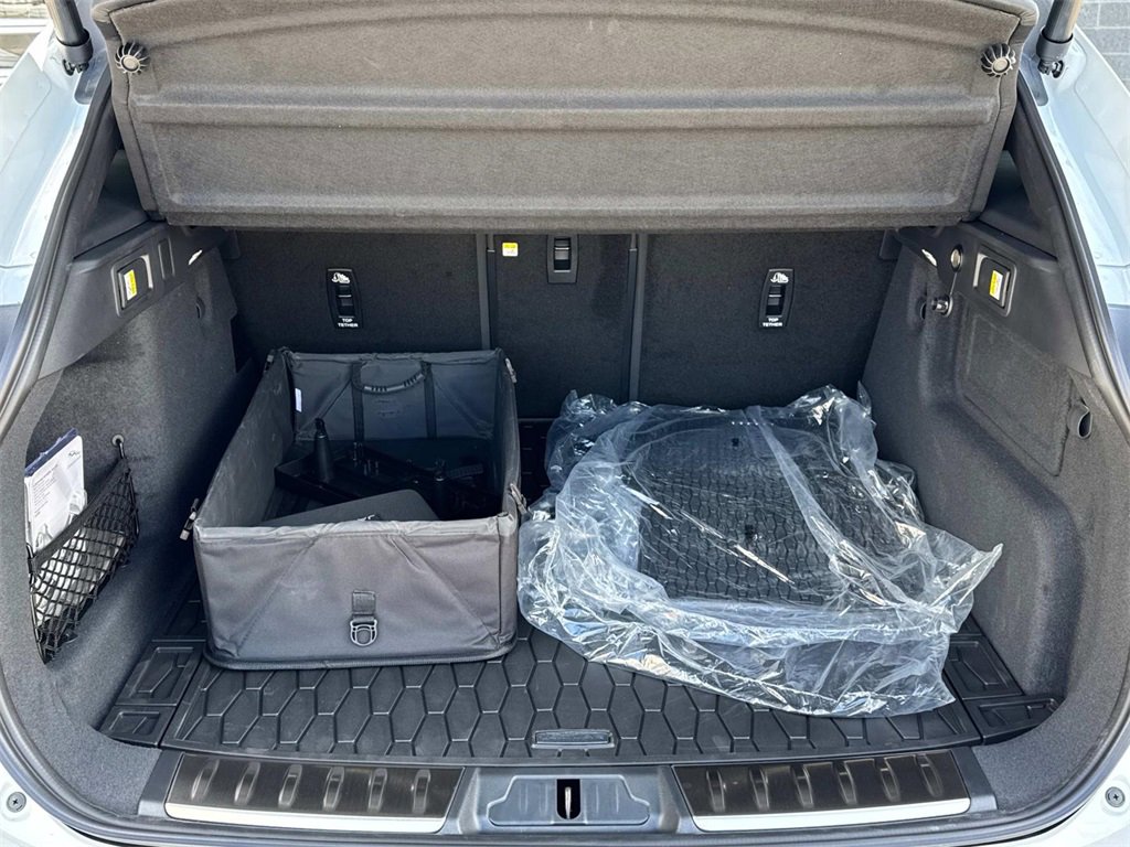 New 2026 Jaguar F-PACE R-Dynamic S image 6