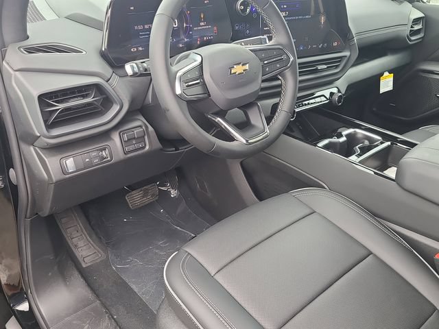 New 2026 Chevrolet Silverado EV LT w/ Plus Package AWD/4WD image 17