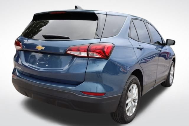 Certified 2024 Chevrolet Equinox LS w/ LS Convenience Package image 8