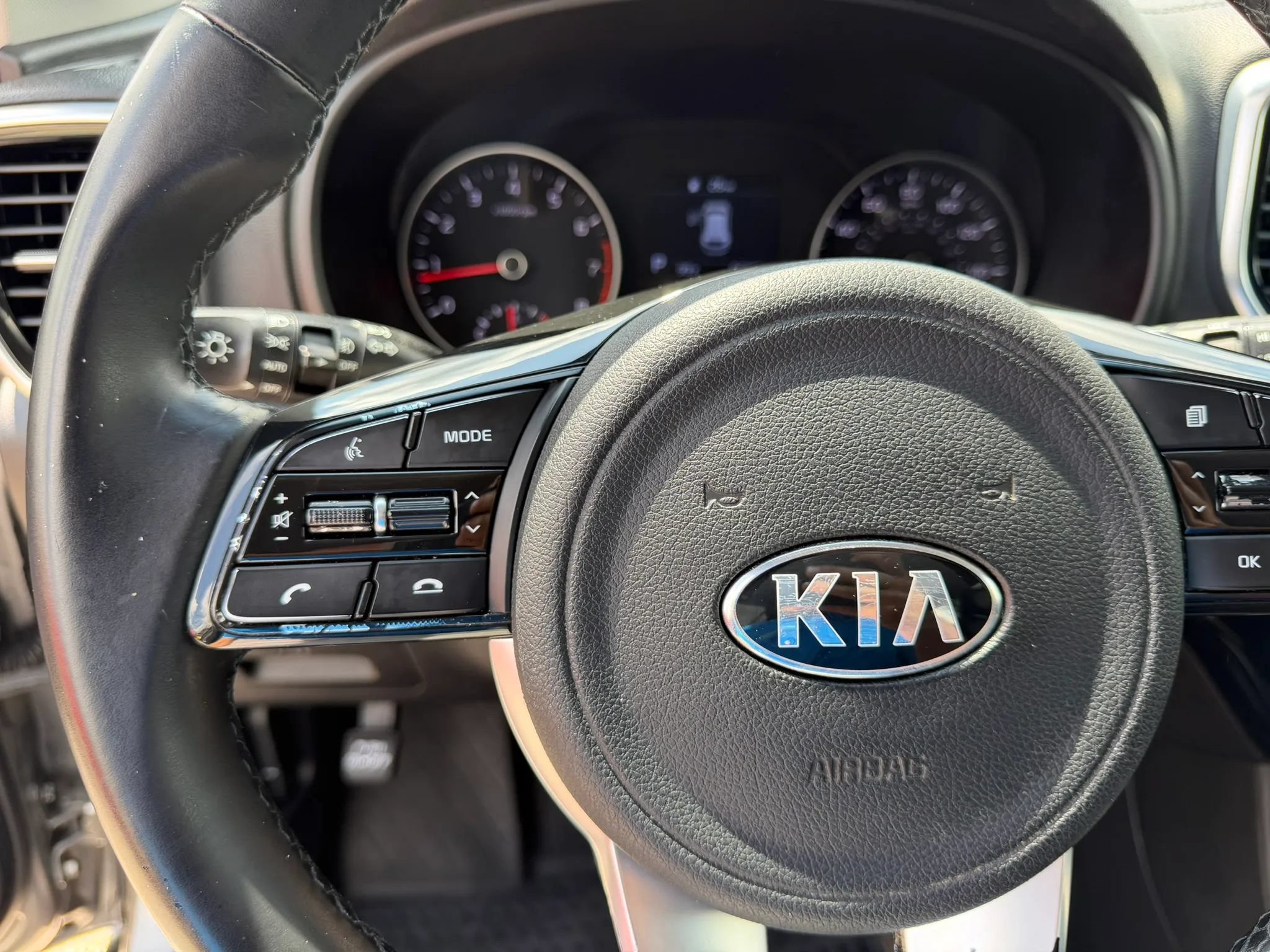 Used 2020 Kia Sportage EX FWD image 35