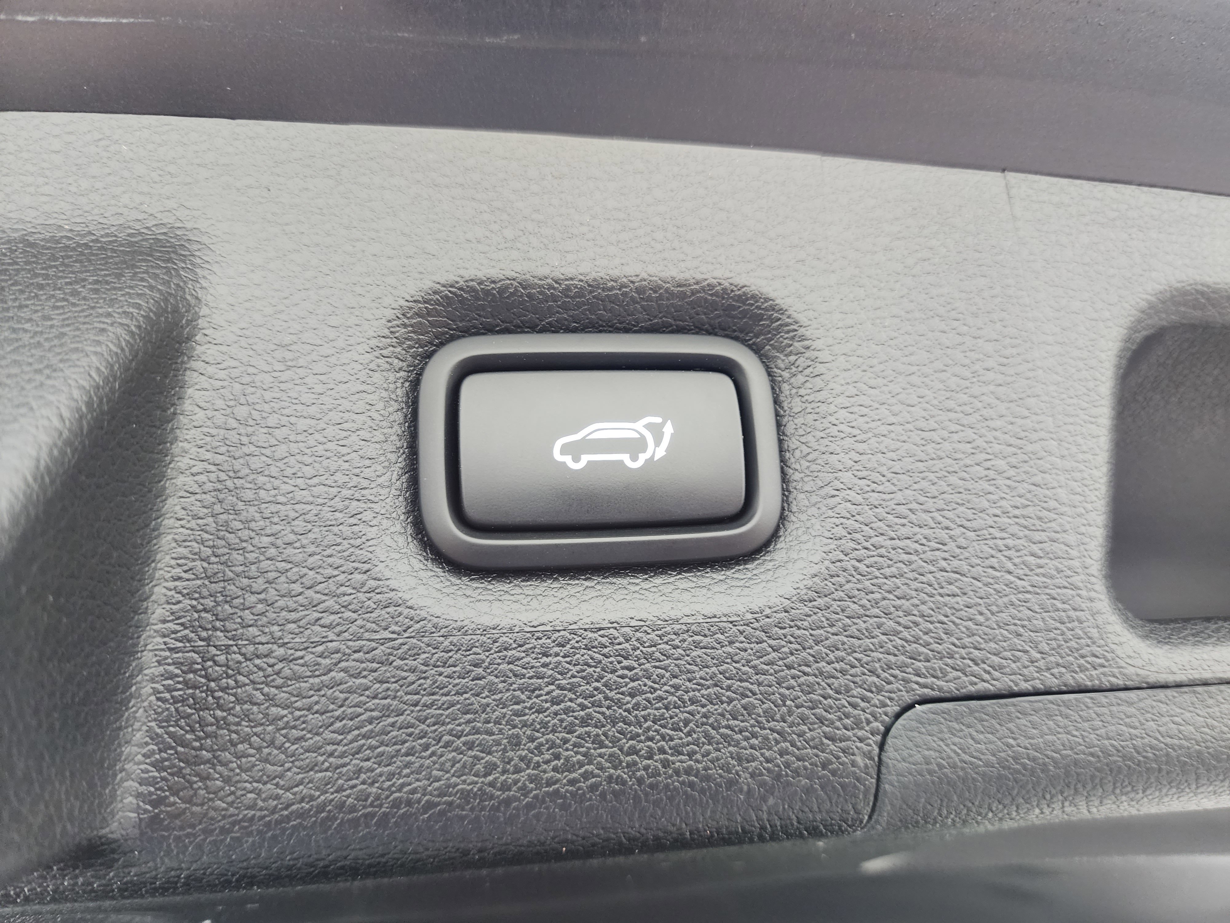 Used 2023 Hyundai Santa Fe SEL image 31