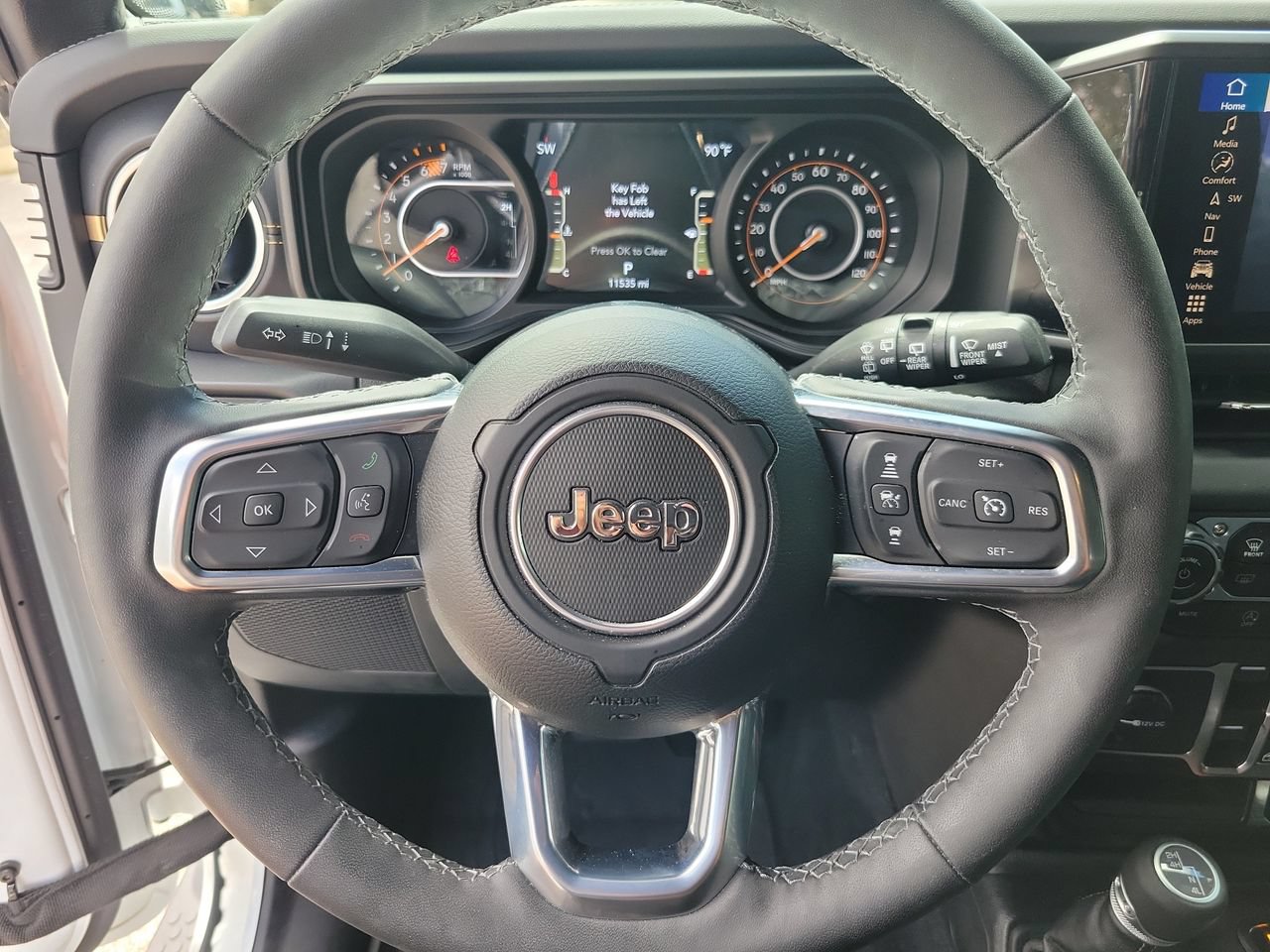 Used 2025 Jeep Wrangler Unlimited Sahara AWD/4WD image 16