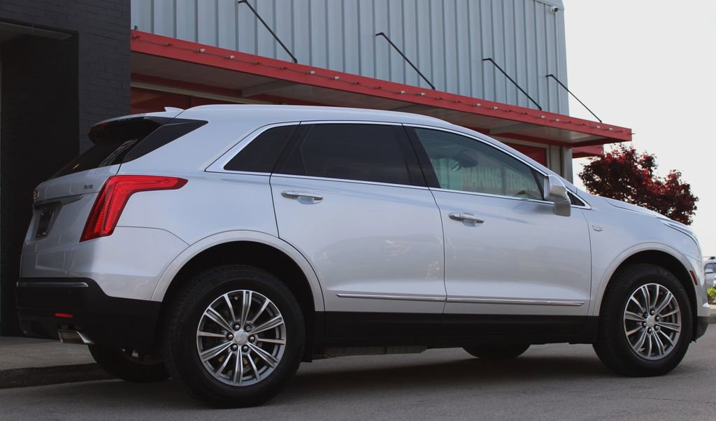 Used 2019 Cadillac XT5 Luxury image 3