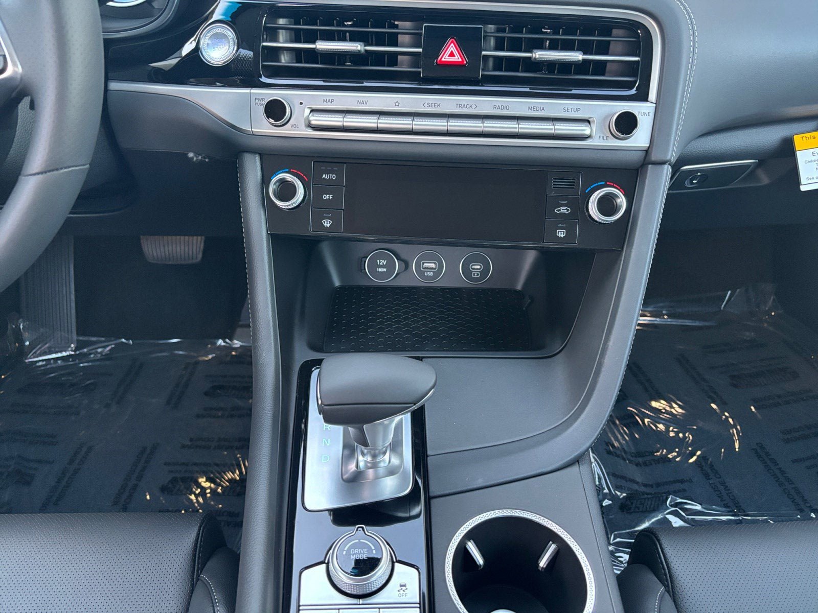 New 2026 Genesis G70 2.5T AWD/4WD image 11