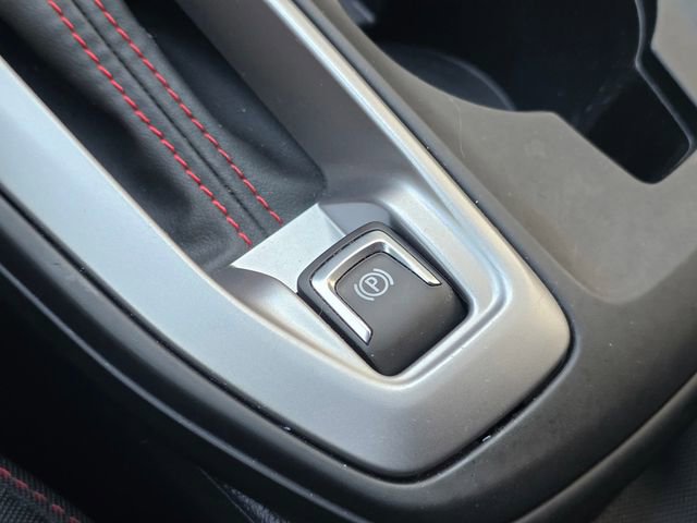 Certified 2024 Chevrolet Trax RS w/ Driver Confidence Package image 31