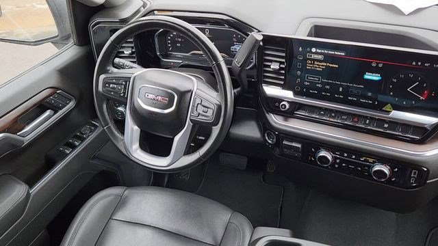 Used 2025 GMC Sierra 1500 SLT image 5