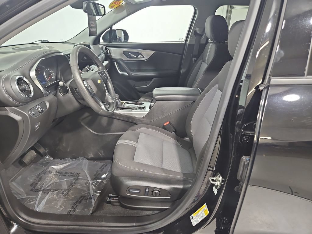 Used 2024 Chevrolet Blazer LT w/ Convenience Package AWD/4WD image 10