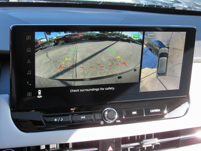 New 2025 Mitsubishi Outlander SE image 17