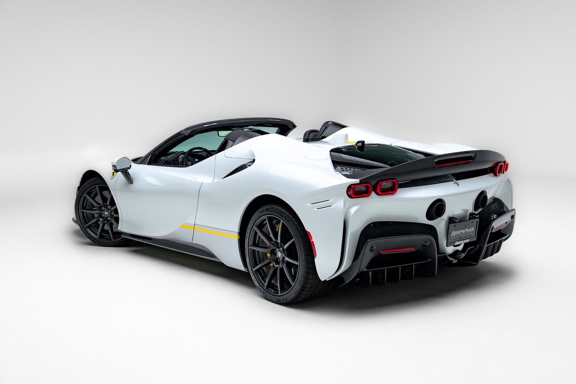 Used 2024 Ferrari SF90 Spider AWD/4WD image 48