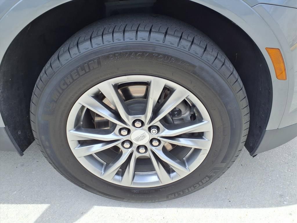 Used 2021 Cadillac XT5 Premium Luxury FWD image 7