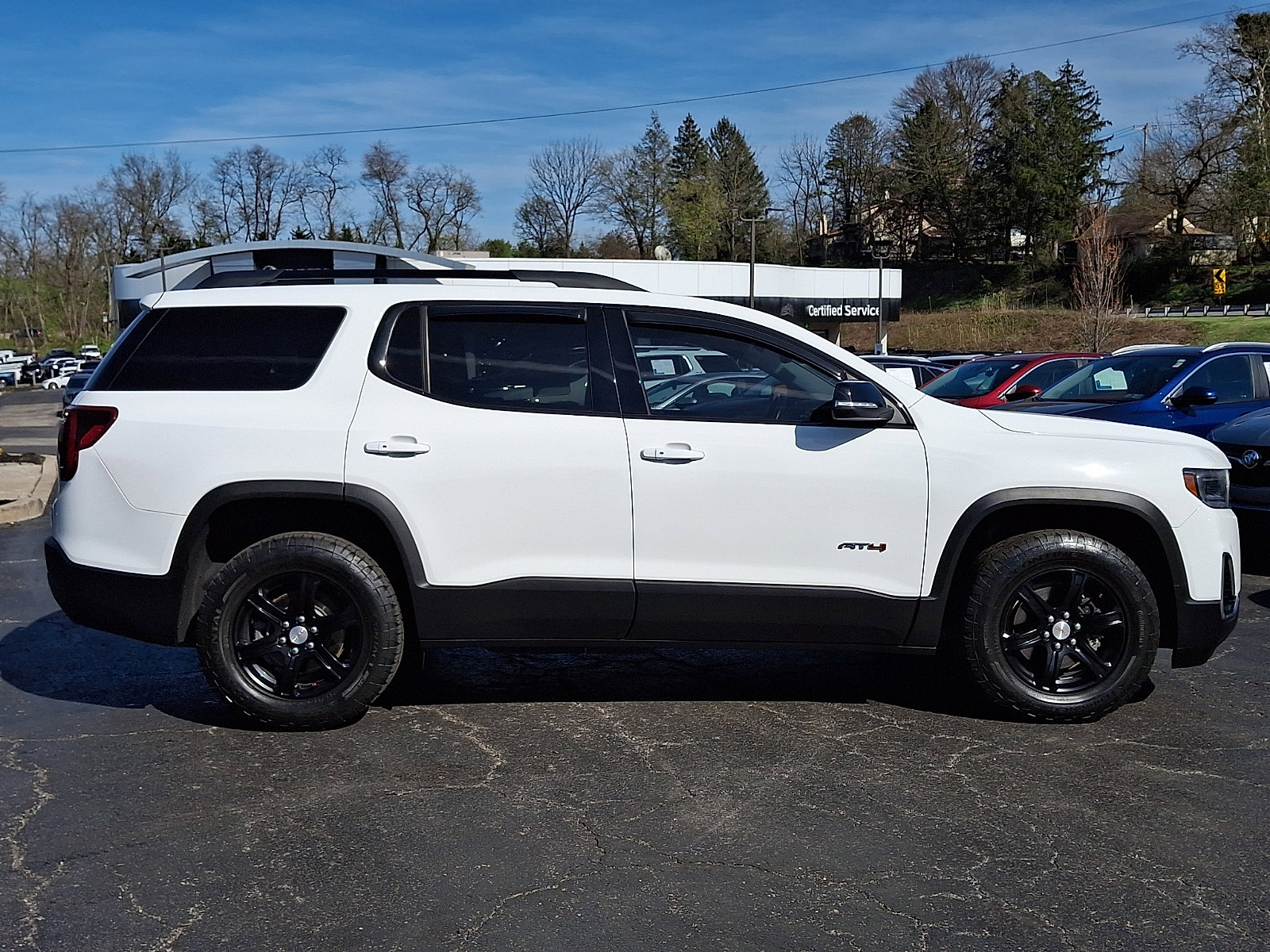 Used 2021 GMC Acadia AT4 w/ Trailering Package AWD/4WD image 7
