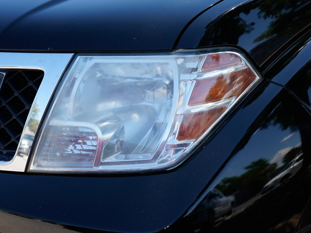 Used 2012 Nissan Frontier SV RWD image 13
