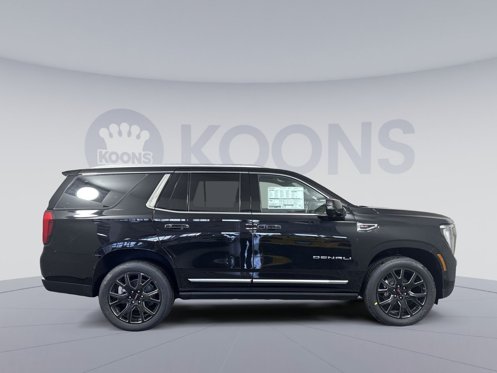 New 2026 GMC Yukon Denali w/ Sun & Power Step Package AWD/4WD image 8