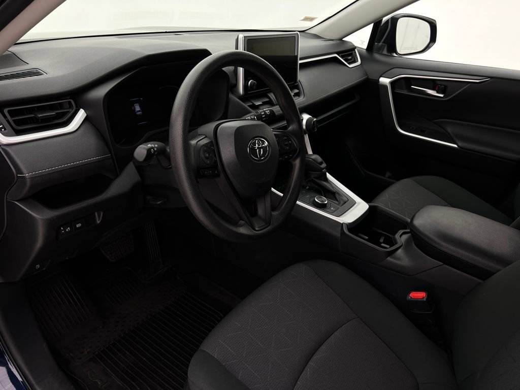 Used 2024 Toyota RAV4 XLE image 12